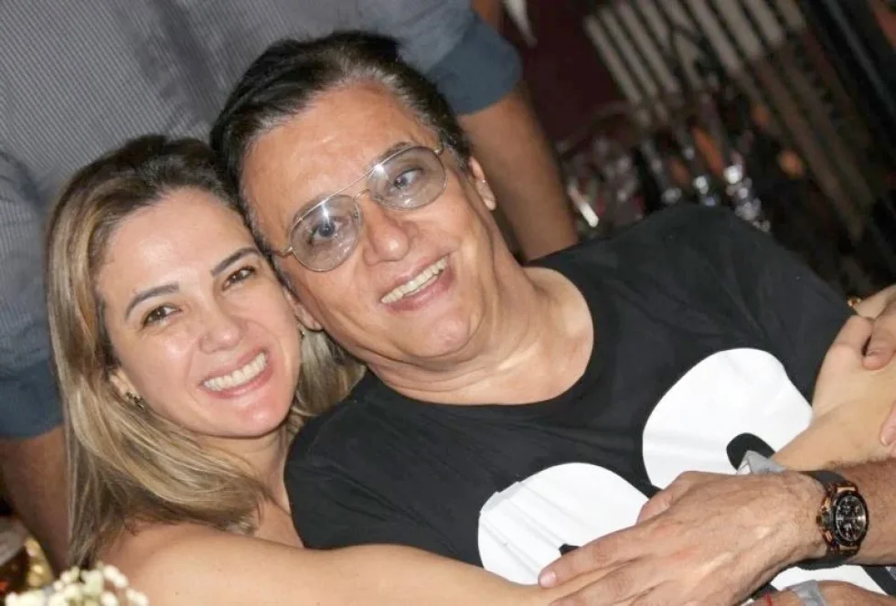 Nahim faz Live para ajudar os animais "Como que vou manter 9 cachorros?"