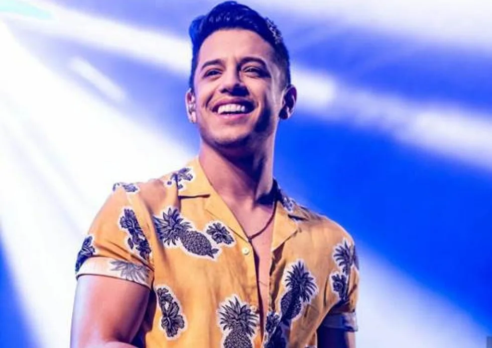 Kevi Jonny faz sua primeira live no dia 8 de maio