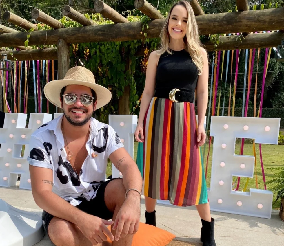 Thaeme e Thiago realizam novo show online