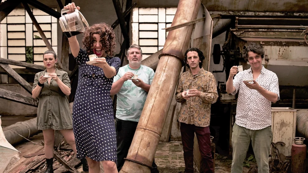 “Do lado de lá” é nova música do Abacate Contemporâneo