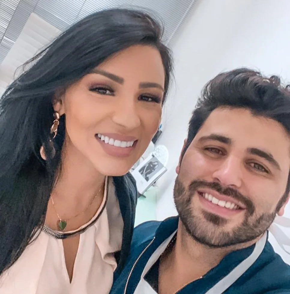 Filha de Gretchen Jenny Miranda vai a Belo Horizonte para mais uma sessão de harmonização facial