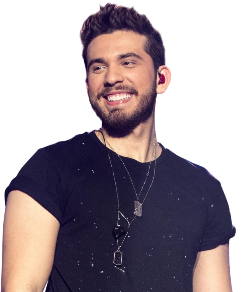Gustavo Mioto retorna aos palcos de São Paulo em show drive-in