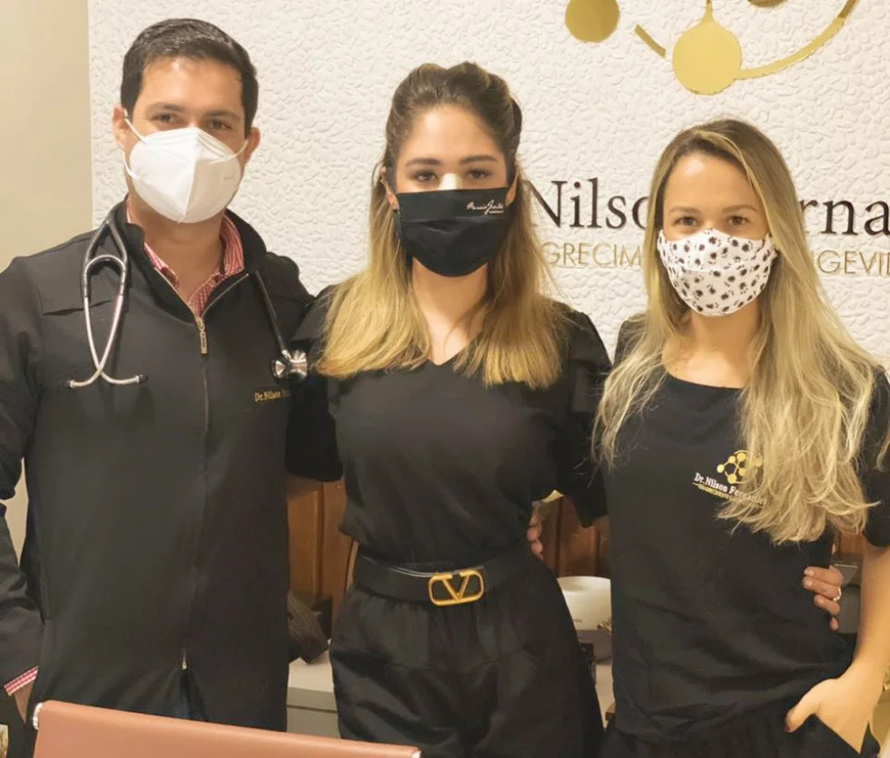 A ex BBB Jake Leal está com tudo