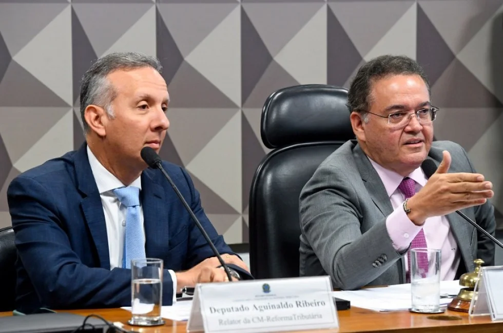 Comissão da Reforma Tributária ouve CNI e outros setores da economia na quarta