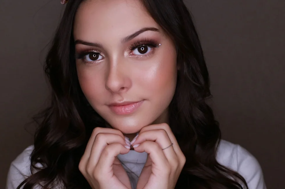 Juju Franco é grande vencedora do Prêmio Jovem Brasileiro 2020 nas categorias do TikTok