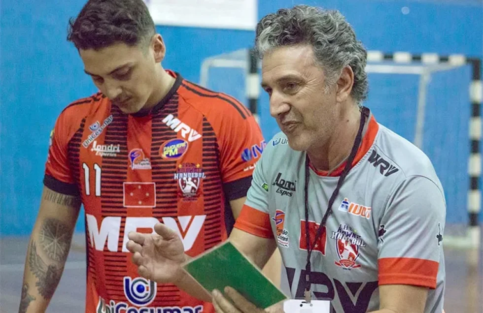 Técnico londrinense é convocado para compor comissão técnica da Seleção Brasileira de Handebol