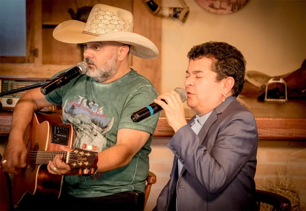 Rionegro e Solimões apresentam show ao vivo no “Música na Band” desta sexta-feira
