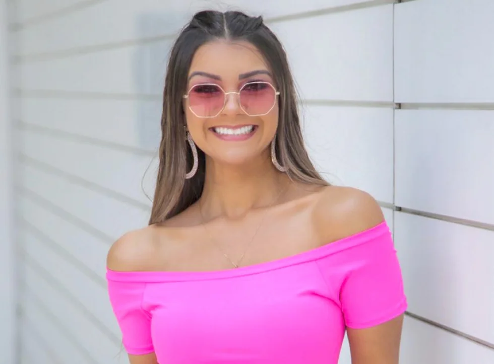 Beleza e simpatia faz de Alyne Oliveira uma potencial influencer em 2020