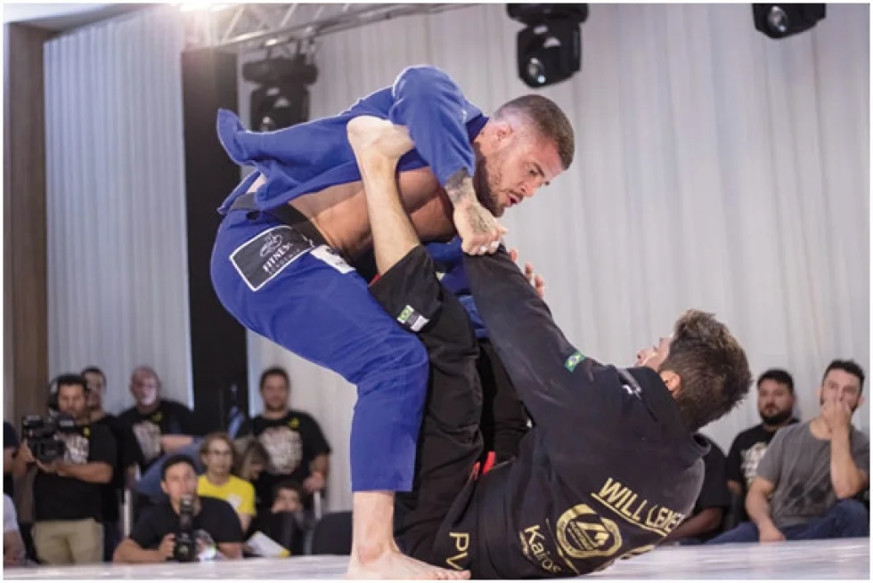 Aurora Shopping recebe batalhas de Jiu-Jitsu com renda para a ong Viver