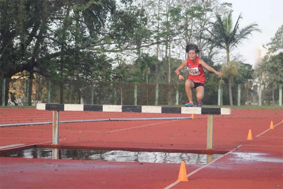 Londrina/FEL/IPEC comemora mais um título paranaense de atletismo