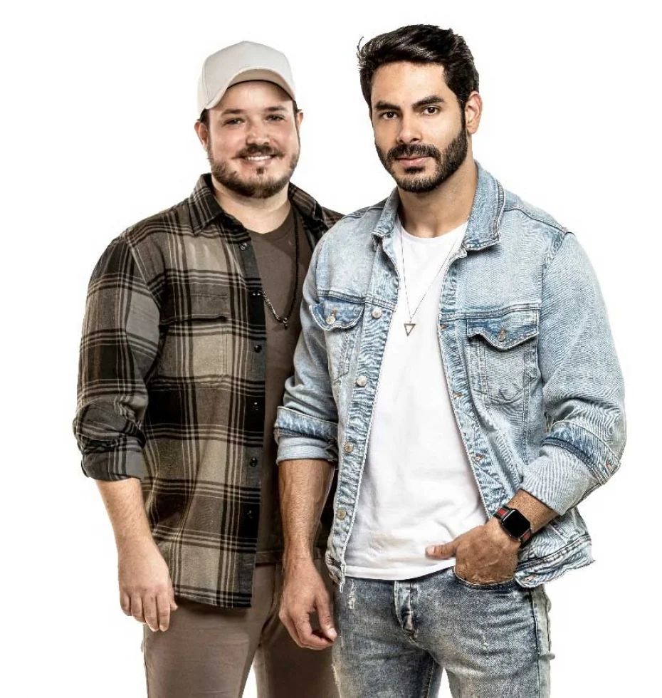 Israel e Rodolffo transmitem ‘Live Batom de Cereja’ pelo Multishow