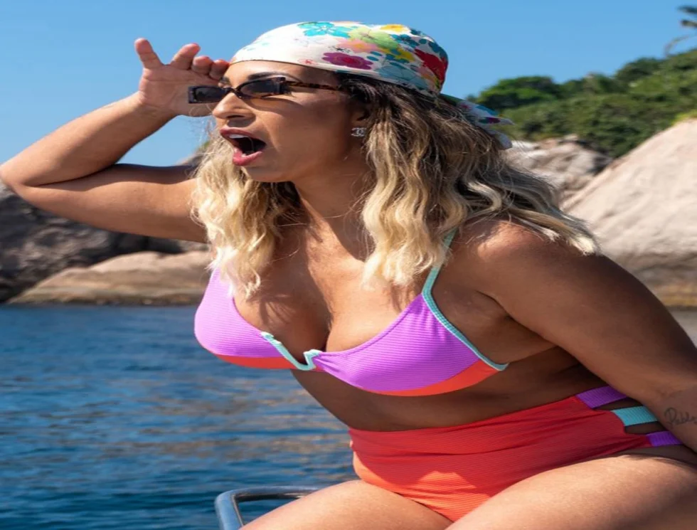 Valesca Popozuda confirma presença em reality “Ilha Record”