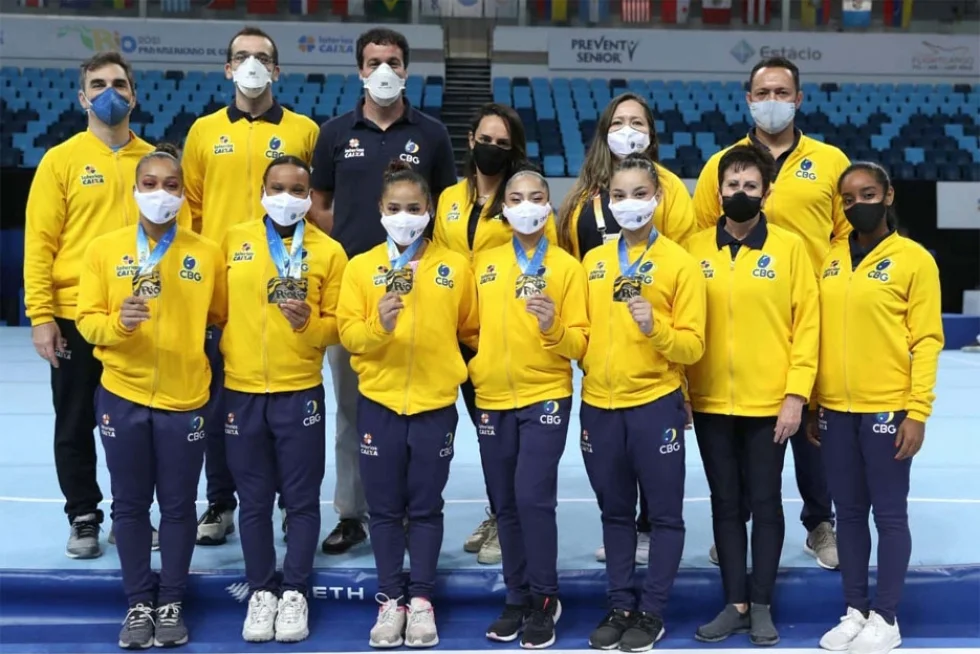 Paranaenses conquistam medalhas de ginástica artística feminina