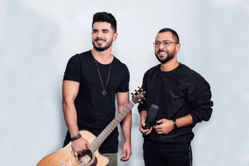 Thiago e Graciano divulgam o projeto acústico ‘Voz e Coração’