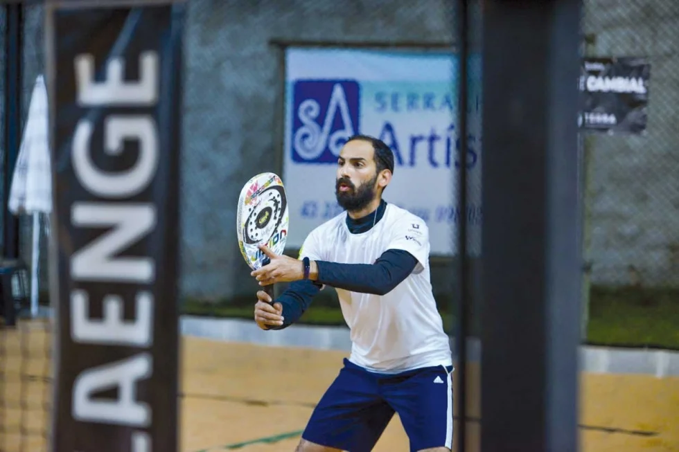 Sertanópolis ganha escola de esportes de areia