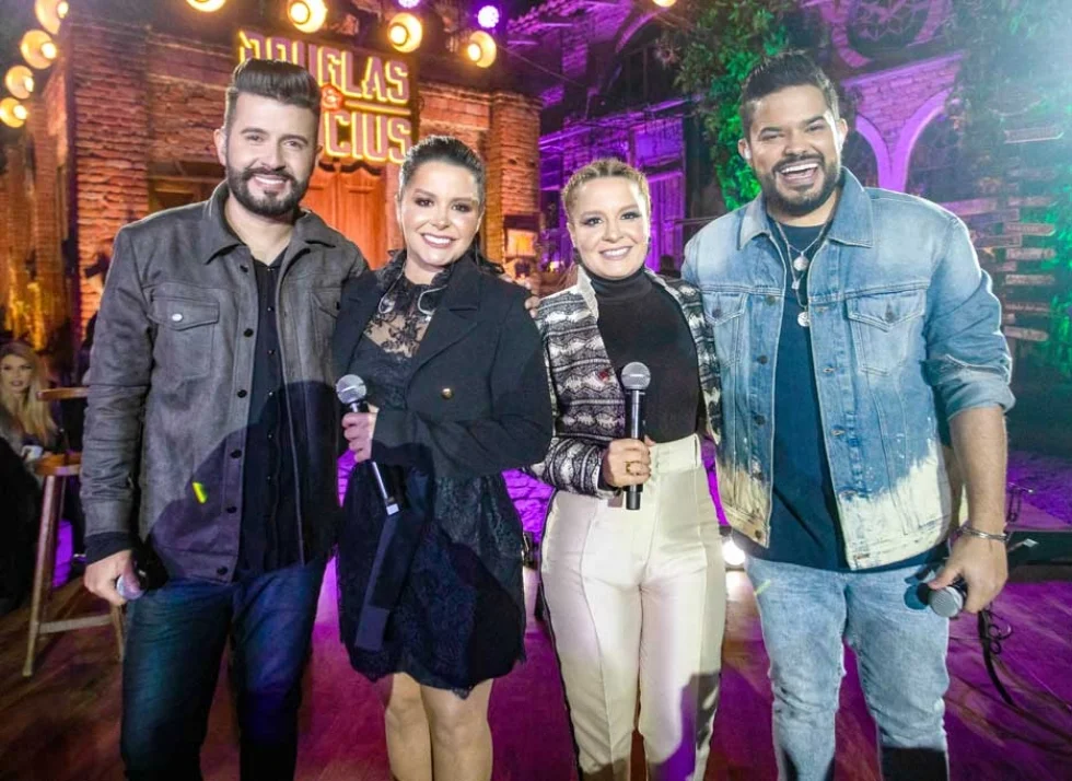 Maiara e Maraísa, Zé Neto e Cristiano e Tierry participam do DVD de Douglas e Vinícius