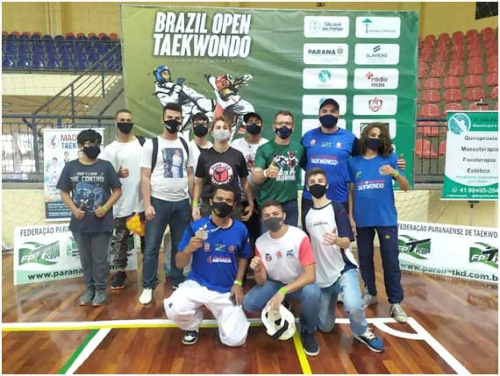 Polo Social Praça da Juventude conquista ótimos resultados no 25º Brazil Open de Taekwondo
