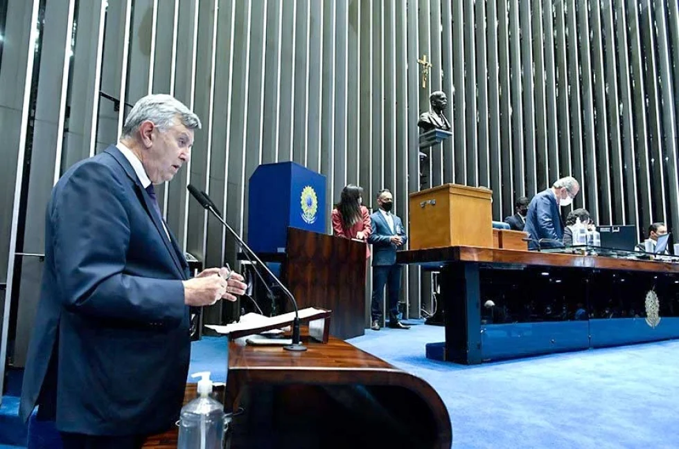 Senado aprova MP do Milho, que beneficia pequenos criadores de animais