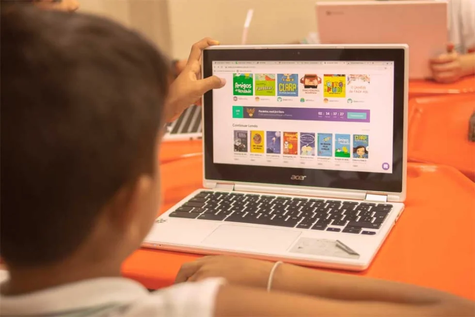 Rede de ensino municipal de Londrina tem acesso gratuito a mais de 30 mil livros de plataforma digital