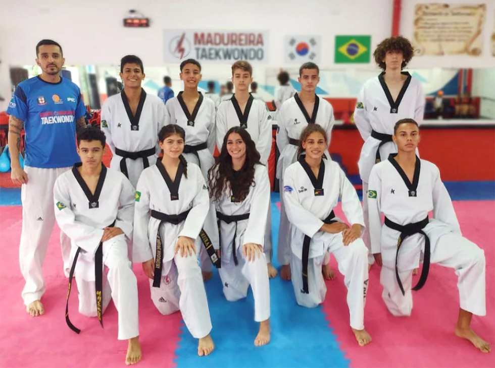 Atletas de Londrina são convocados  para o Super Campeonato Brasileiro de Taekwondo
