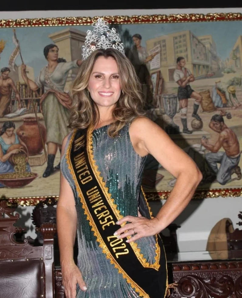 ​​​​​​​Mãe e filho trazem título Internacional de Beleza