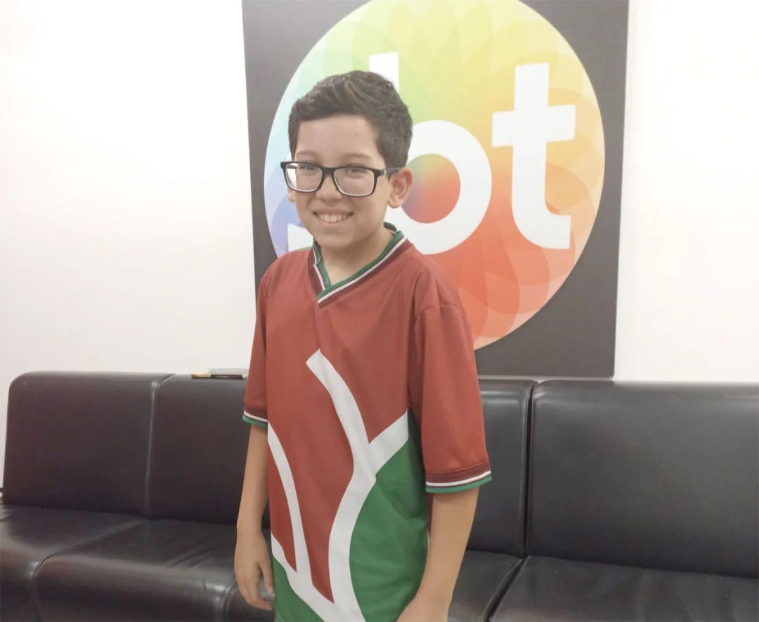 Apresentador mirim de Londrina faz parte do elenco de apoio da nova novela do SBT