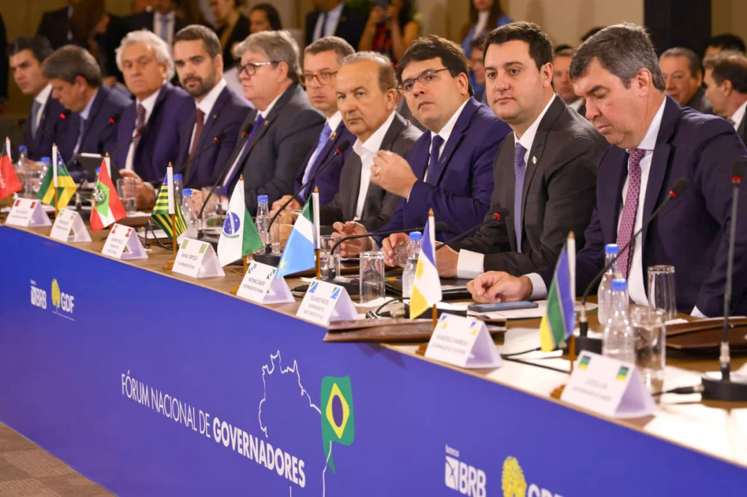 Ratinho Junior reforça importância da reforma tributária no Fórum Nacional de Governadores