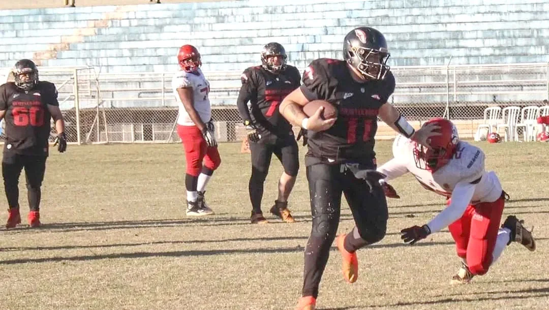 Londrina Bristlebacks se classifica para a final do Pinhão Bowl