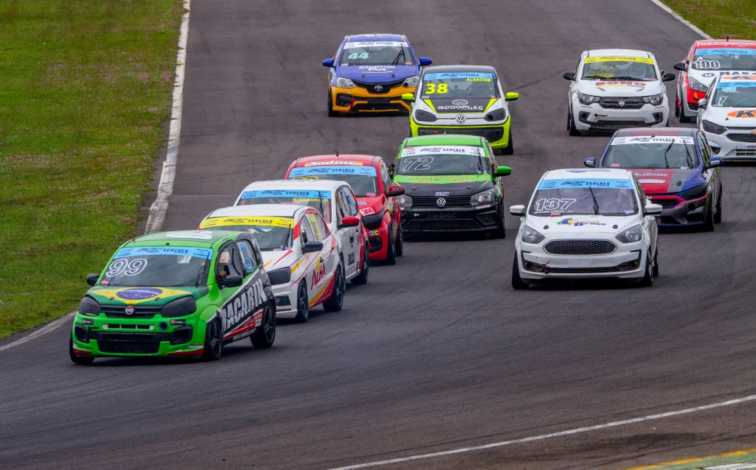 Marcas Brasil Racing fará primeira corrida da história em Tarumã e encerra 26/11 em Londrina