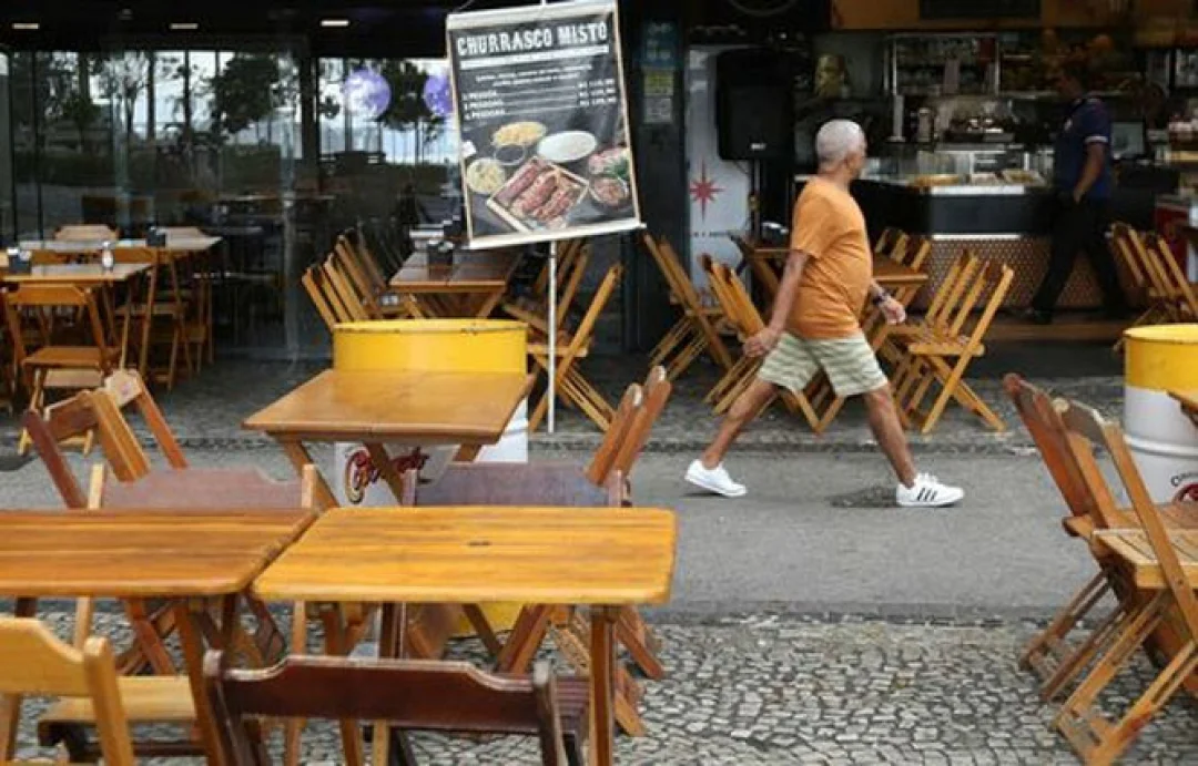 Responsável por 70% da riqueza produzida no país, setor de serviços teme pagar conta da reforma tributária
