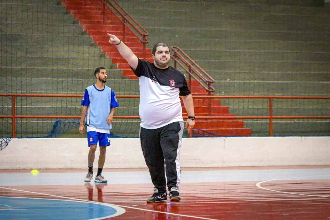 Apucarana: Luizinho aposta na confiança do grupo para  brilhar no Campeonato Paranaense de Futsal
