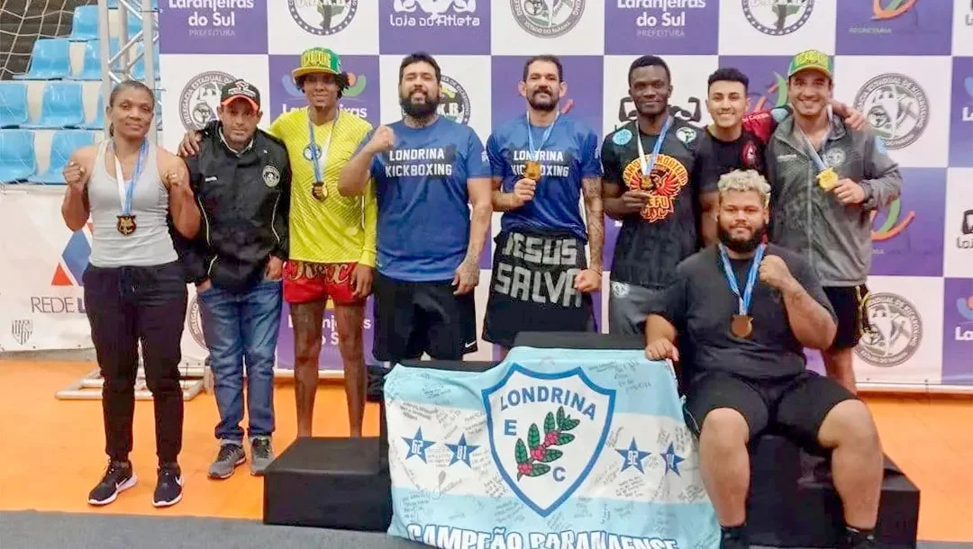 Atletas londrinenses se destacam na Copa Paraná de Kickboxing