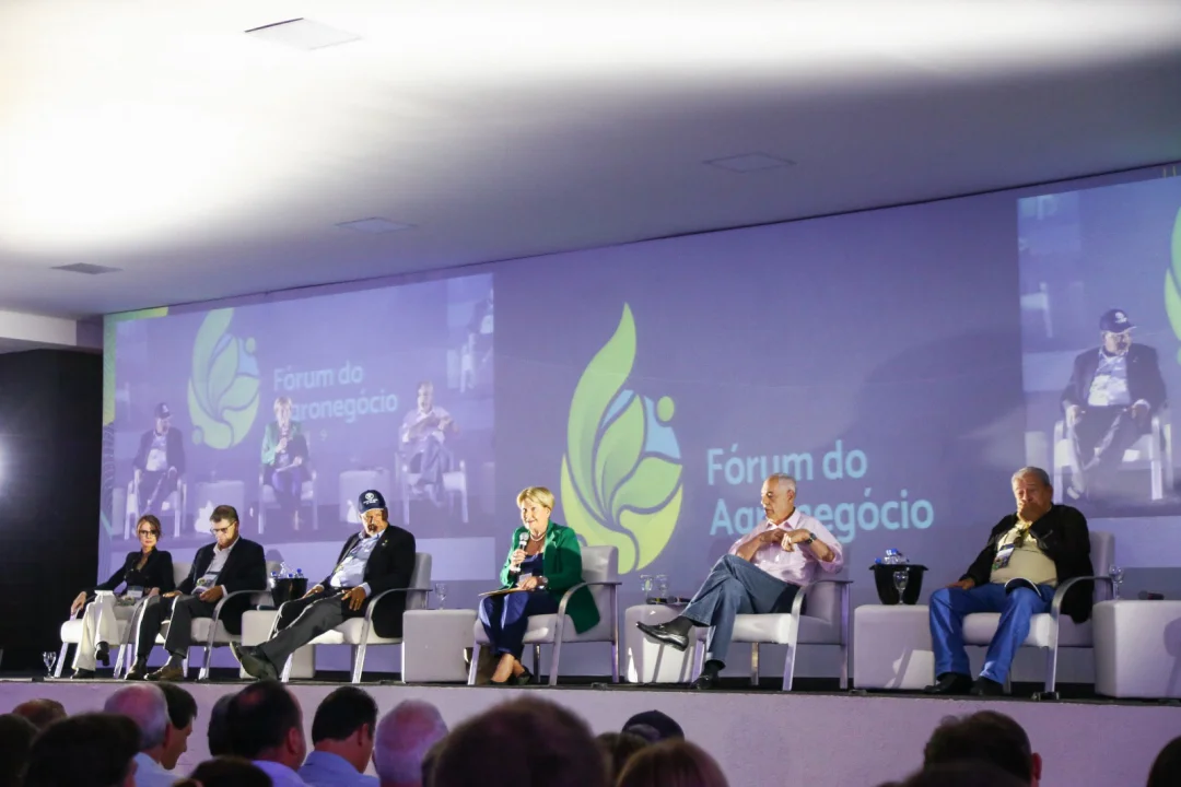 Sociedade Rural do Paraná realiza Fórum do Agronegócio na próxima segunda-feira (18)