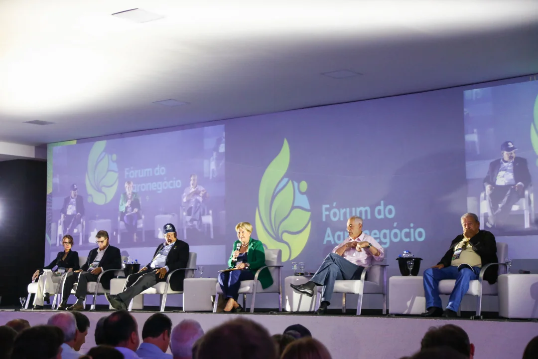 Cadeia produtiva do agro debate na próxima segunda-feira, em Londrina protagonismo mundial do Brasil em produzir e conservar