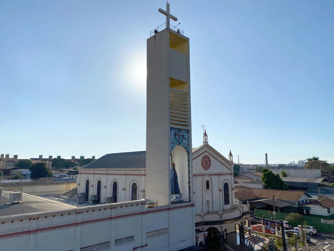 Além das missas, Festa da Padroeira traz parque de diversões, vacinação e educação de trânsito