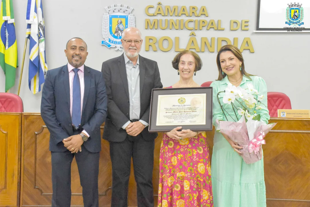 Rolândia - Prefeito Ailton Maistro participa de homenagem a Maria José Salmazo Volso