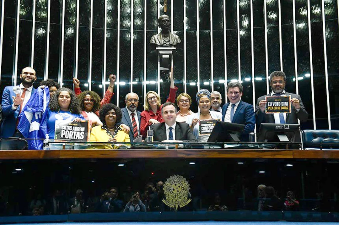 Senado aprova atualização da Lei de Cotas