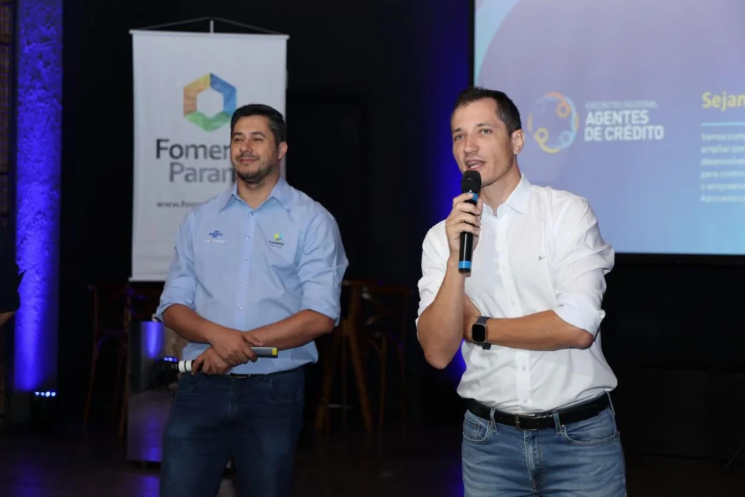 Rede de agentes de crédito do norte do PR participa de capacitação, em Londrina