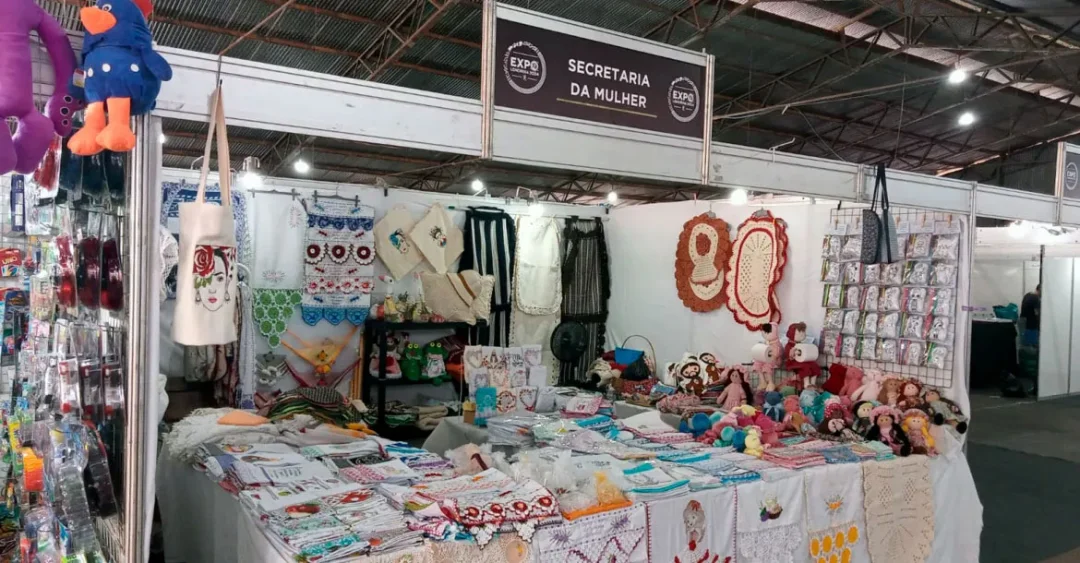 Artesãs da Feira Arte Mulher expõem e vendem suas produções na 62ª ExpoLondrina