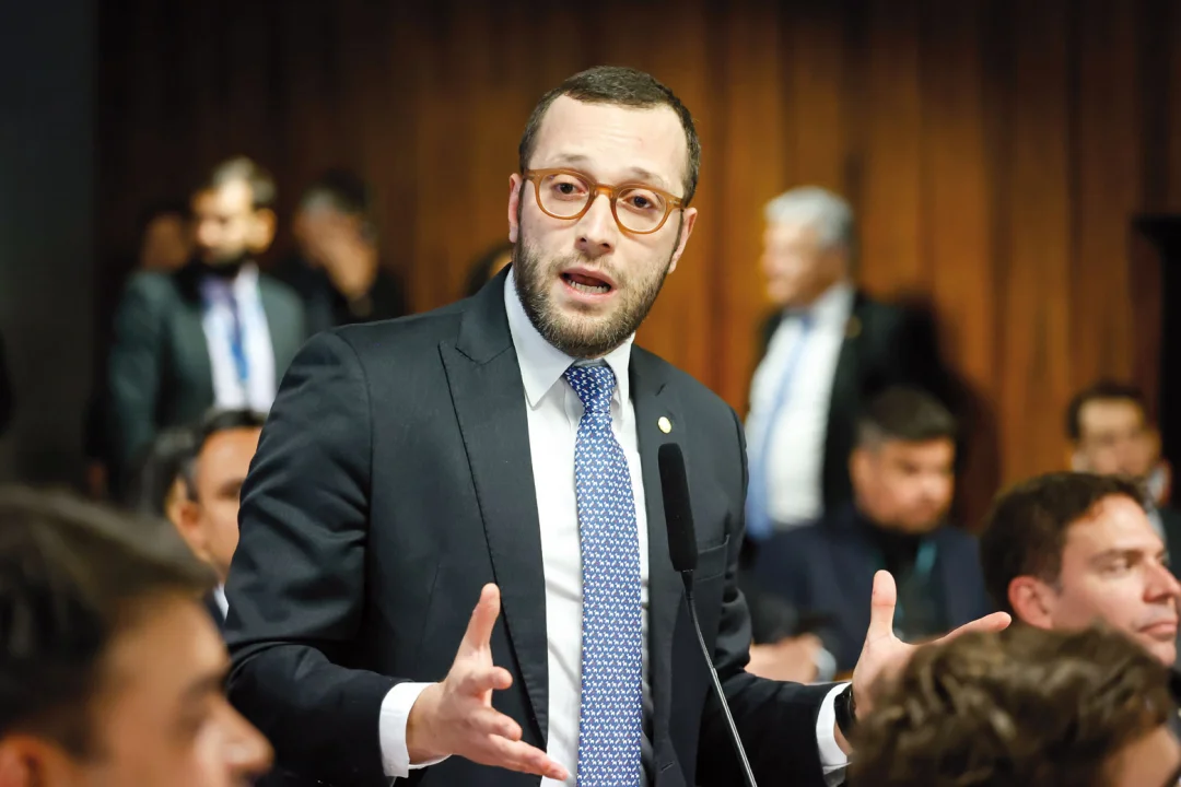 Filipe Barros: ‘A censura é uma facada na alma do Parlamento’
