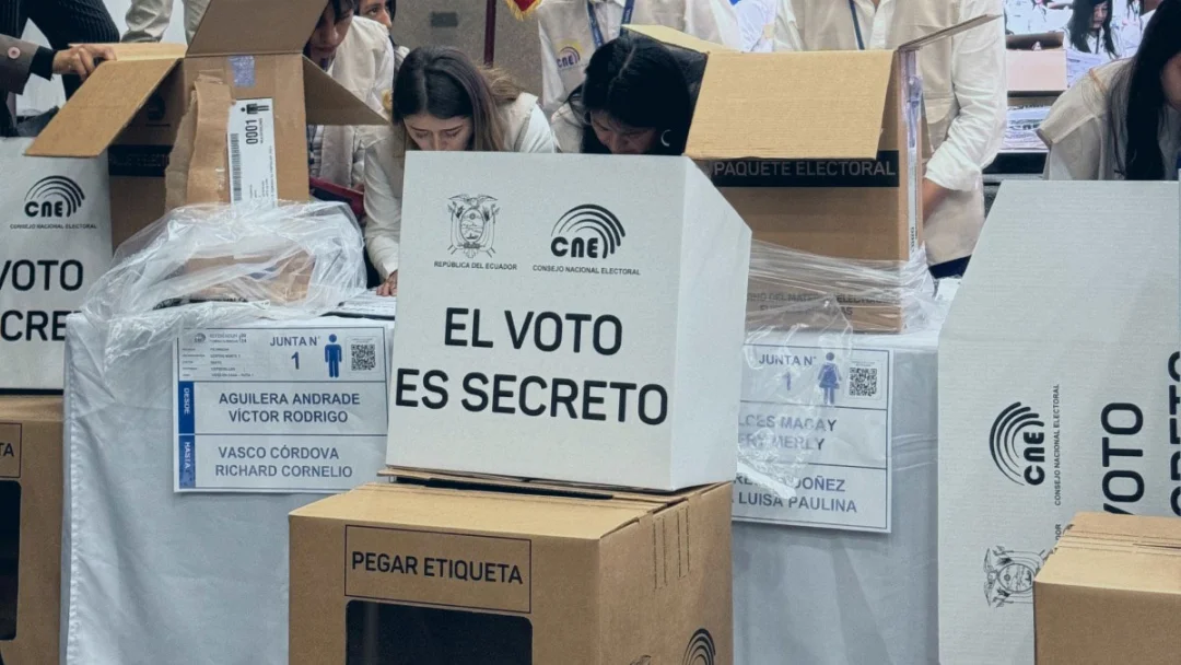 Misión de Observación Electoral del Parlamento del MERCOSUR monitorea el Referéndum y Consulta Popular en Ecuador