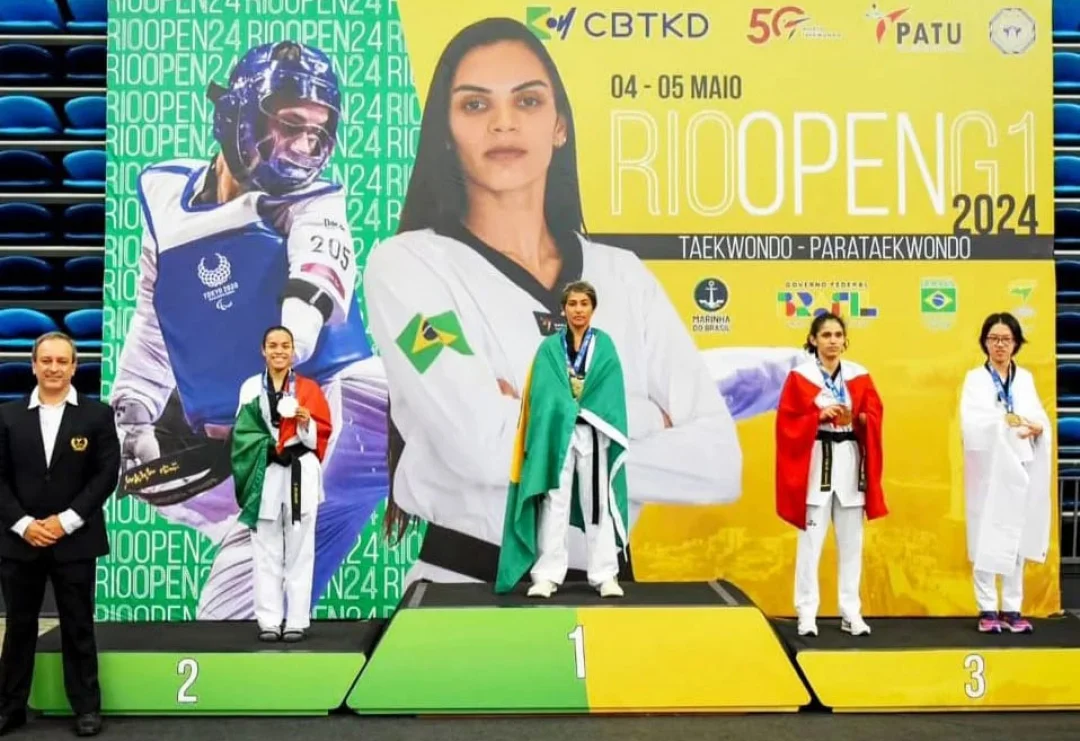 Taekwondo: Equipe de Londrina faz sucesso no Rio de Janeiro