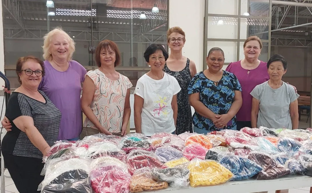 Voluntárias do Santuário confeccionam e doam toucas de tricô para o Rio Grande do Sul