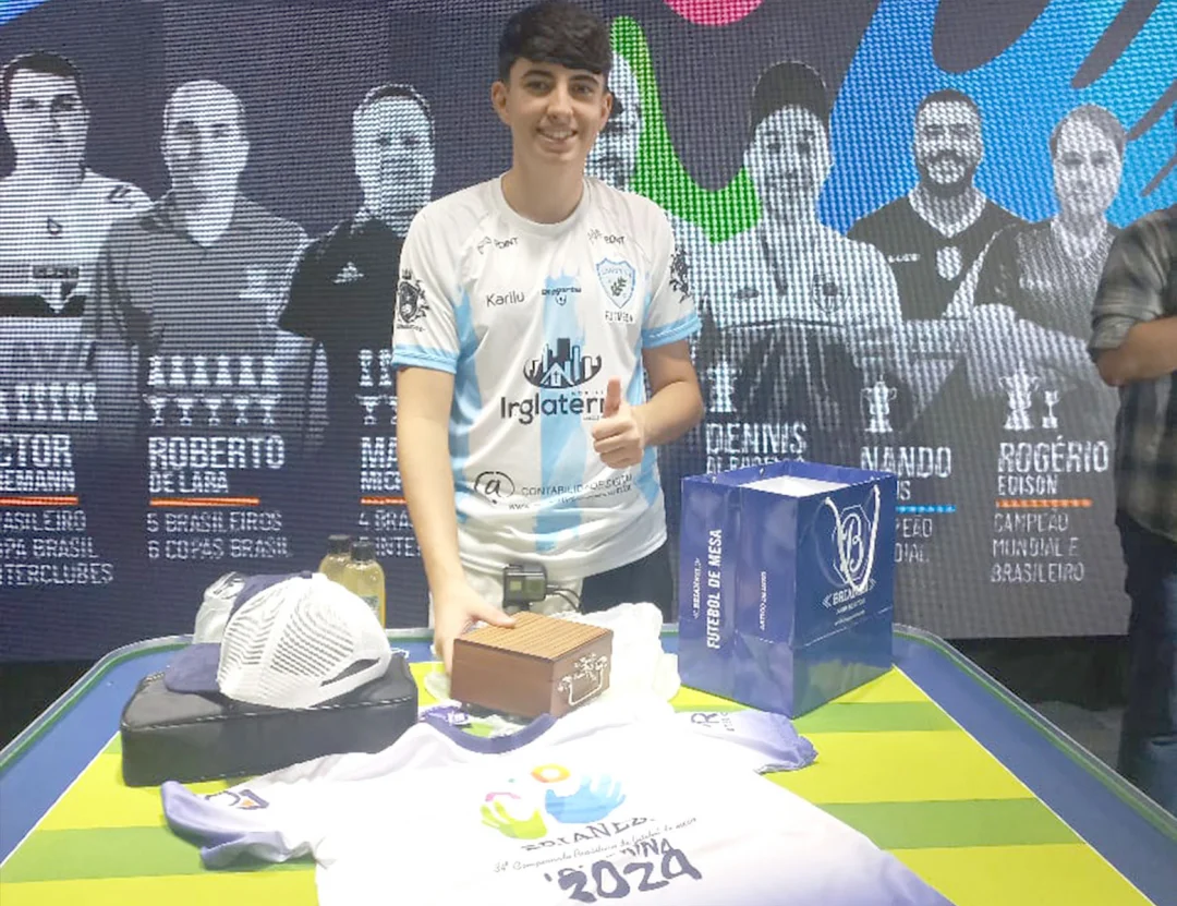 LEC Futmesa tem atleta bicampeão Brasileiro