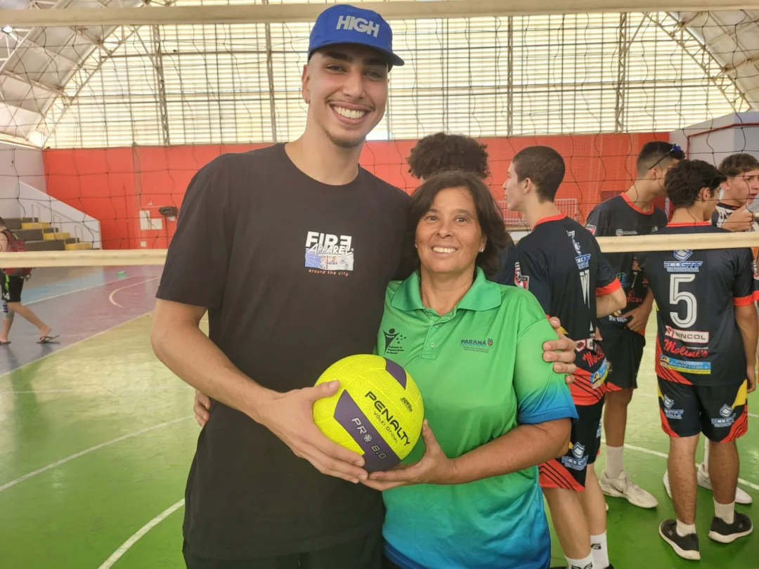 Dos Jogos Escolares Para A Super Liga De Voleibol