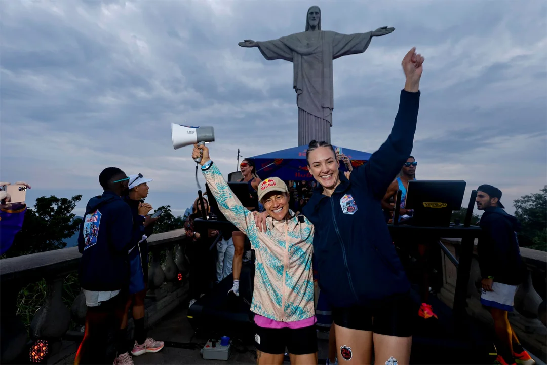 No Cristo Redentor, paranaense é campeã brasileira de ultramaratona de revezamento em esteiras