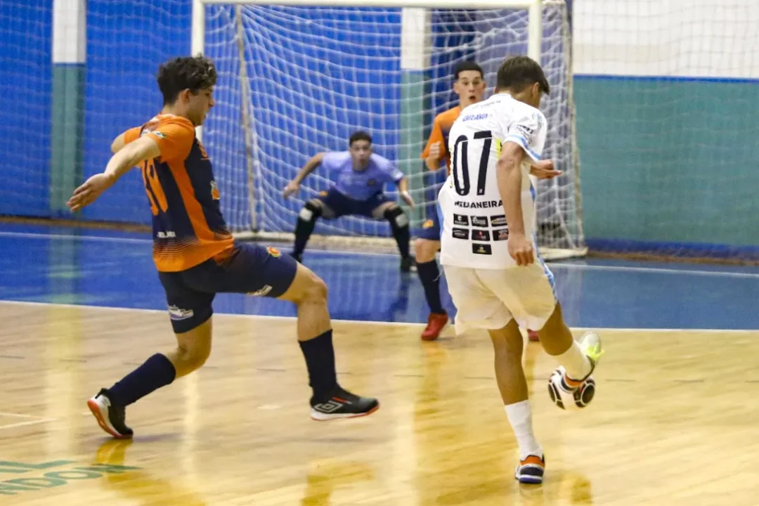 Macrorregional dos Jogos da Juventude do Paraná define os finalistas de 2024