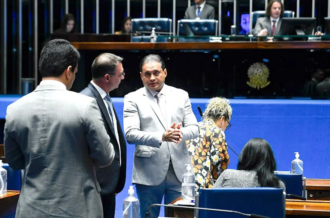 Mudanças nas regras de inelegibilidade retornam ao Plenário nesta terça