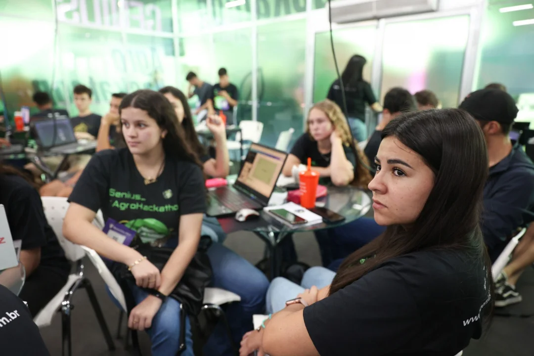 Genius Hackathon foca em tecnologias para o campo, no norte pioneiro