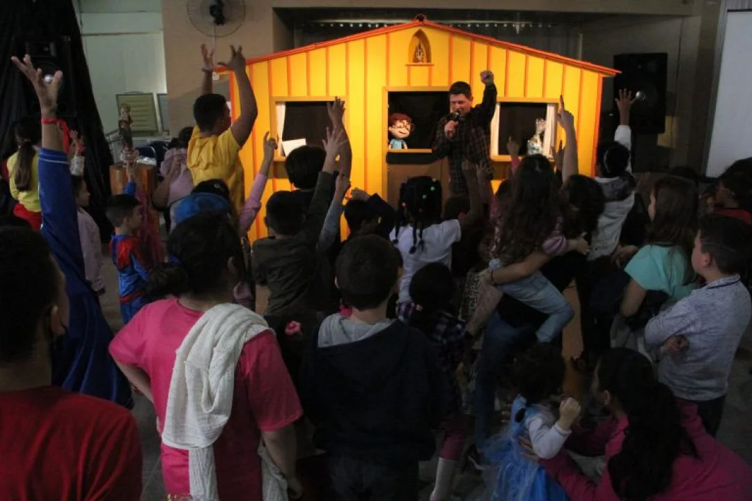 Evangelizar promove festa de Dia das Crianças e campanha de arrecadação de livros infantis